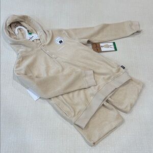 NWT EDDIE BAUER Kids (Unisex) 2-Piece Terry Hoodie Shorts Set in light tan